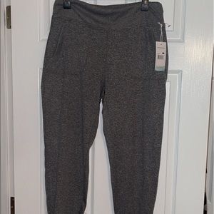 Balance joggers